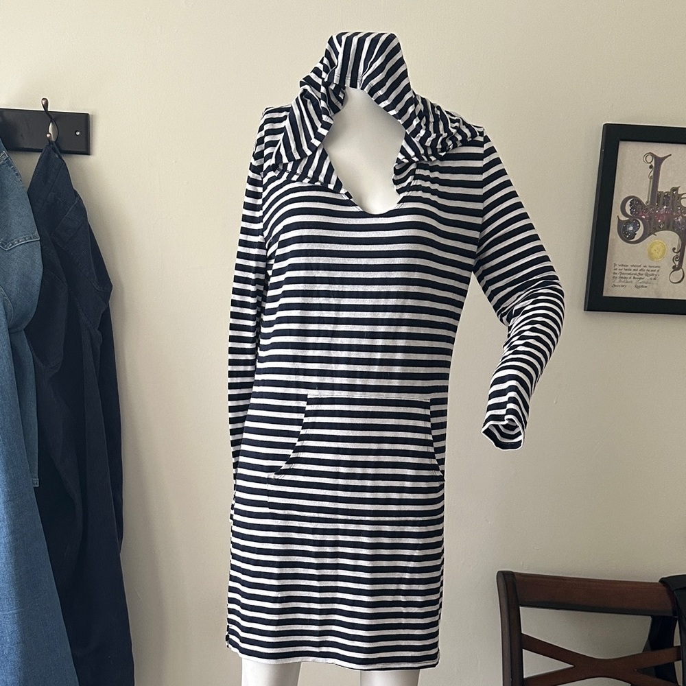 Merona Black and White Striped Swim Coverup